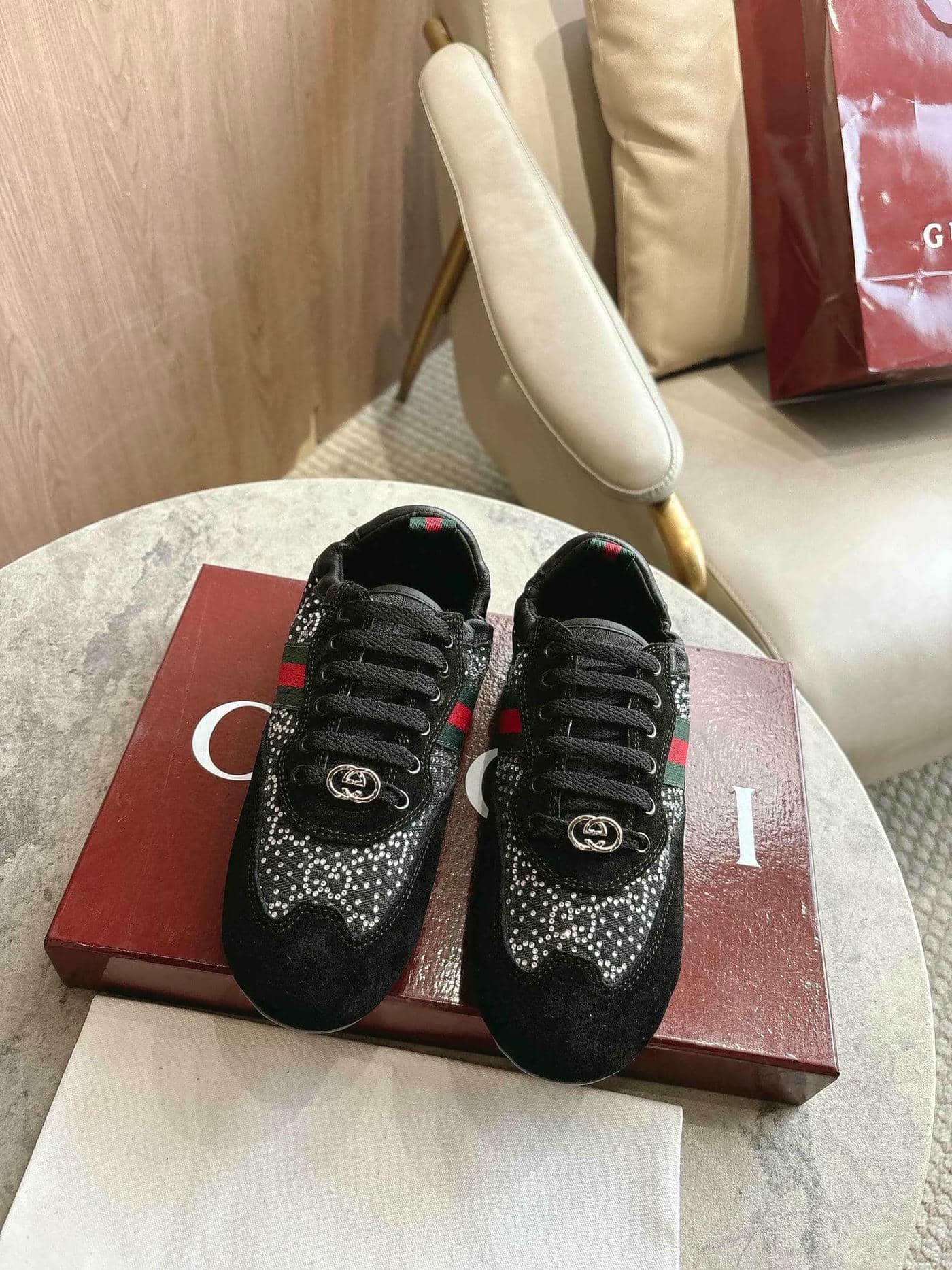 0014 Sneaker